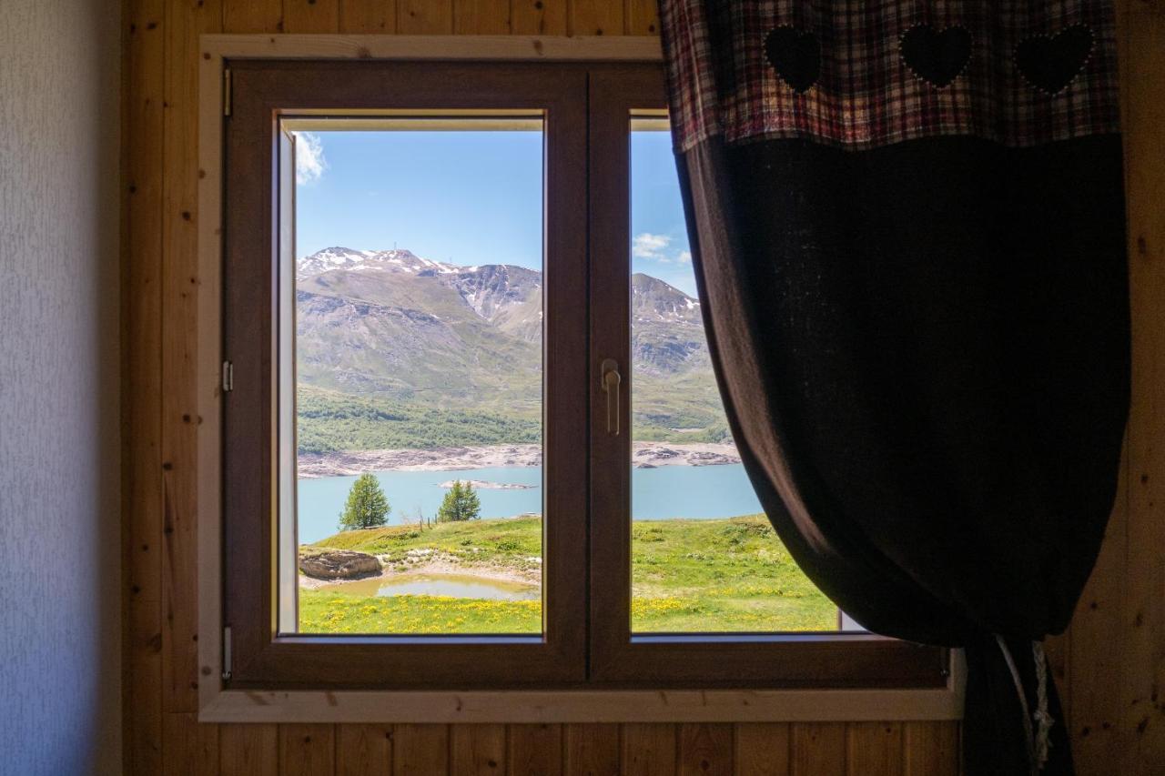Les Roches Blanches Hotell Lanslebourg-Mont-Cenis Eksteriør bilde