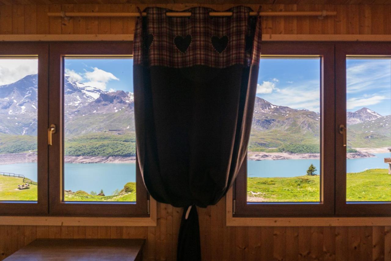 Les Roches Blanches Hotell Lanslebourg-Mont-Cenis Eksteriør bilde